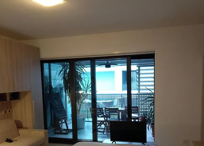 Big Modern Open Space With Terrace * Rom